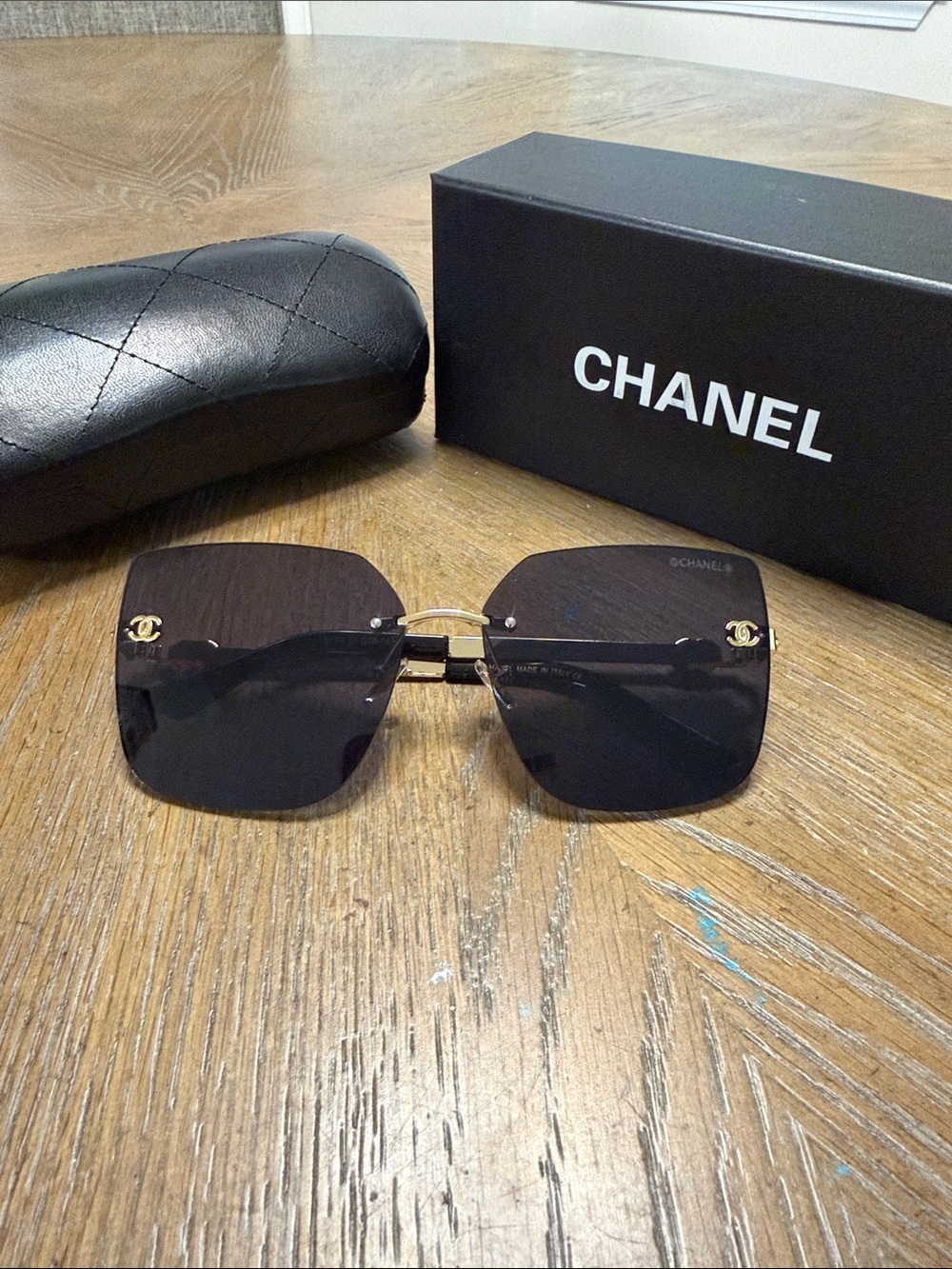 CHANEL Rimless Black Square Gradient Sunglasses with Gold Accents